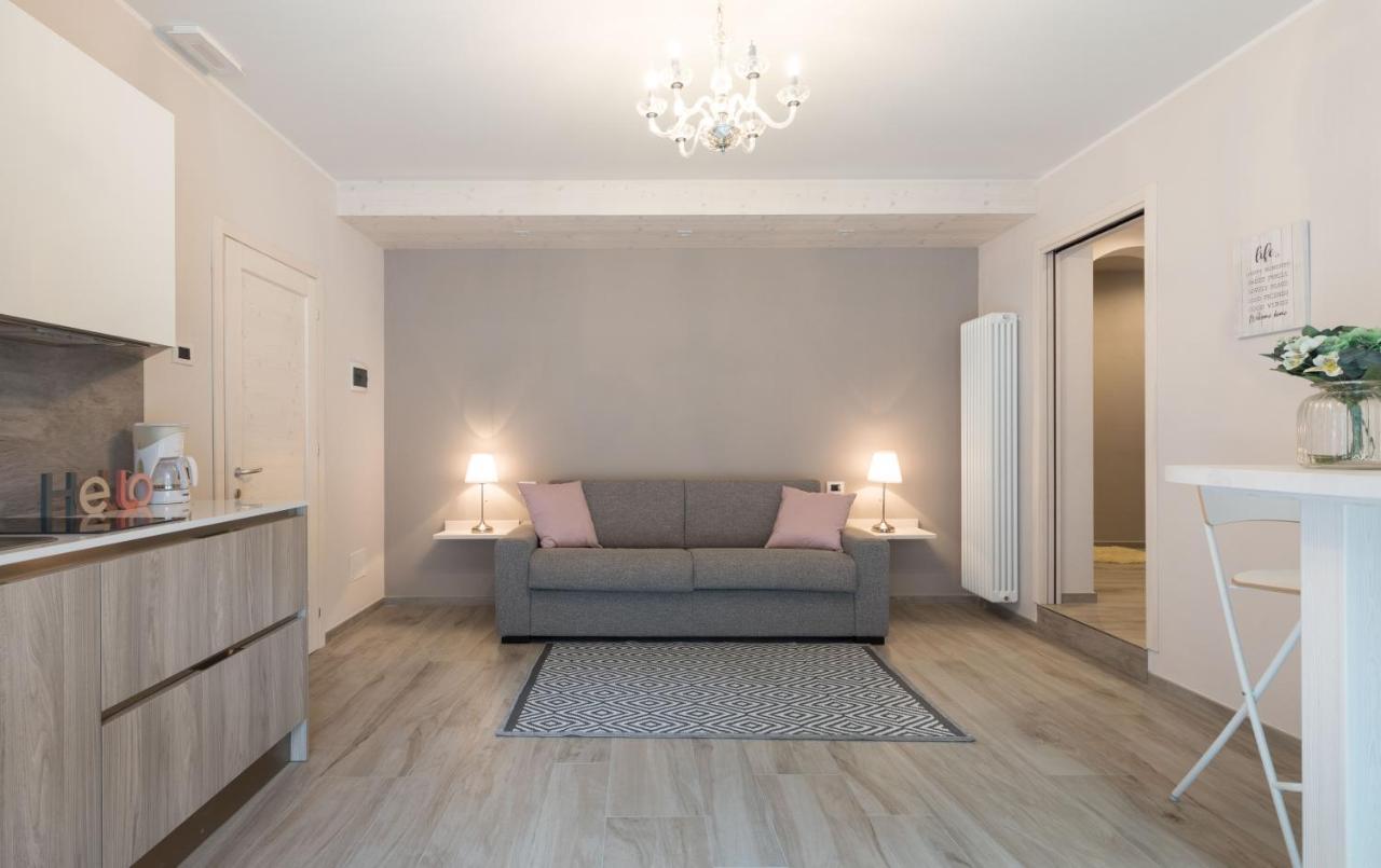 Residenza Conca Verde B&B Il monolocale Rogolo Esterno foto